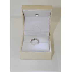 Solitaire ring in white gold 18 kt and diamond
